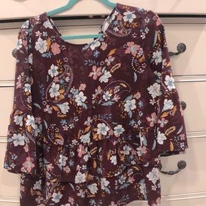 Ourple and pastel flower 3/4 sleeve blouse